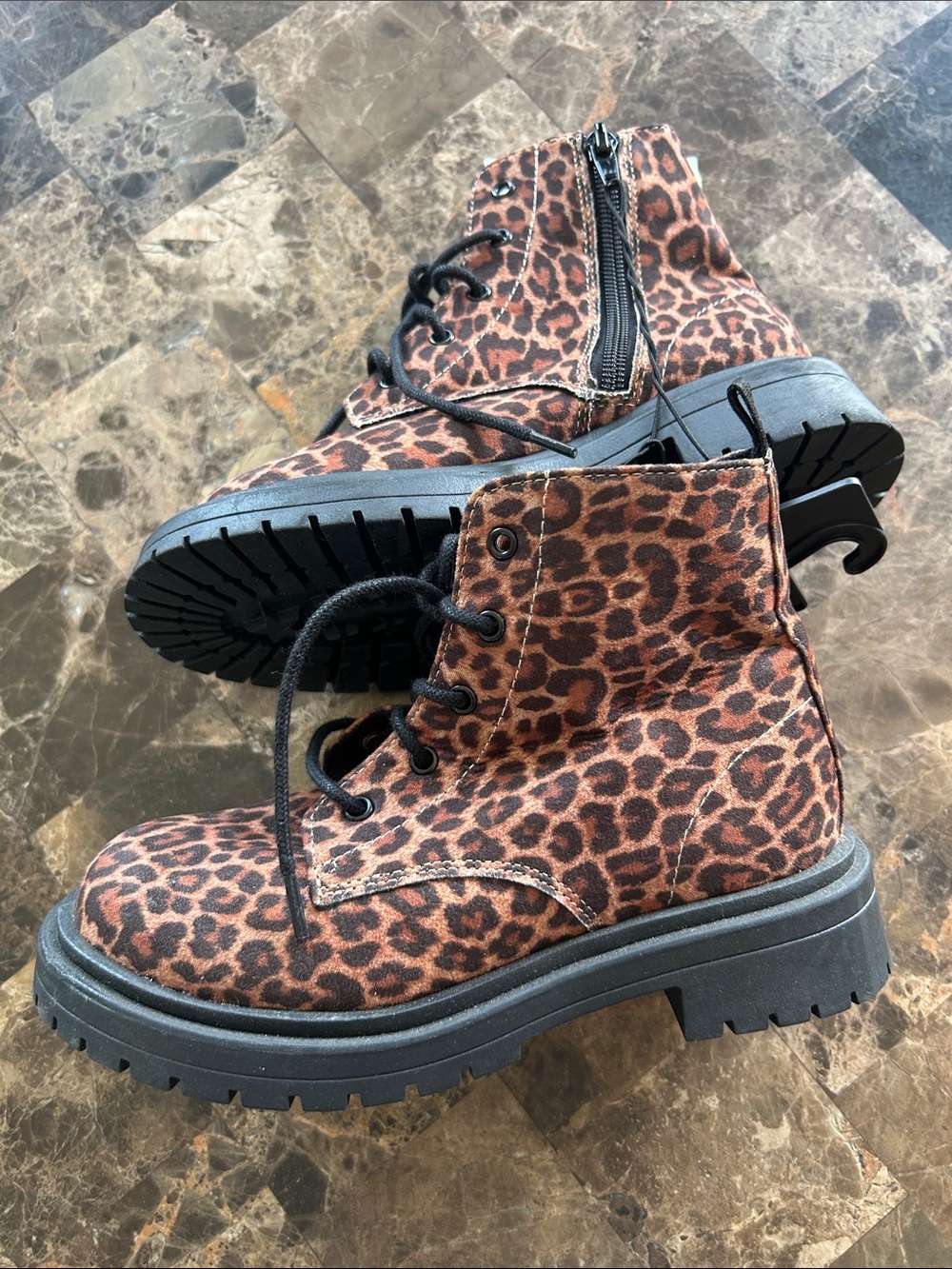Leopard Print Lace-Up Platform Ankle Boots - Brown